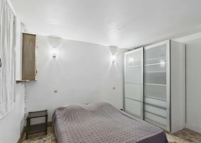 Casa vacanze Maison Spacieuse à 70m De La Mer, D'agde - Fr-1-423-273 *