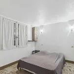 Maison Spacieuse à 70m De La Mer, D'agde - Fr-1-423-273 Hébergement de vacances