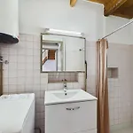 Hébergement de vacances Maison Spacieuse à 70m De La Mer, D'agde - Fr-1-423-273 *