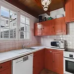 Maison Spacieuse à 70m De La Mer, D'agde - Fr-1-423-273 *