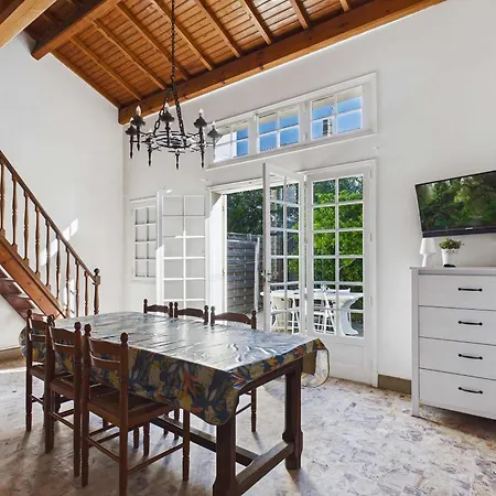 Maison Spacieuse A 70m De La Mer, D'agde - Fr-1-423-273 * Le Grau d'Agde