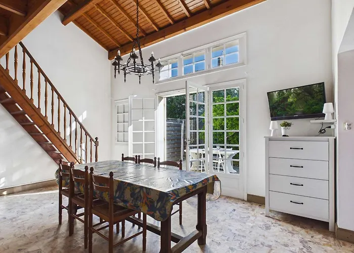 Maison Spacieuse A 70m De La Mer, D'agde - Fr-1-423-273 * Le Grau d'Agde